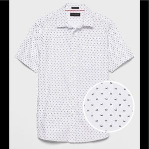 SOLD • NEW Banana Republic Slim-Fit Shirt XL